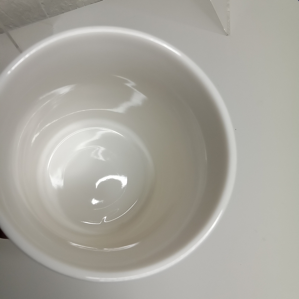 Starbucks White SEATTLE Ceramic Mug with Logo - Picture 2 of 3